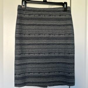 Ann Taylor 2p skirt.  Excellent preloved condition